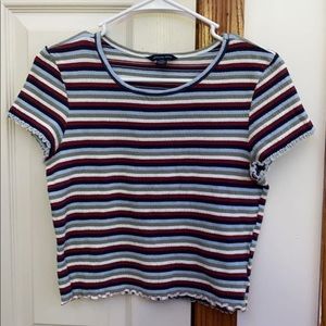 american eagle cropped tee